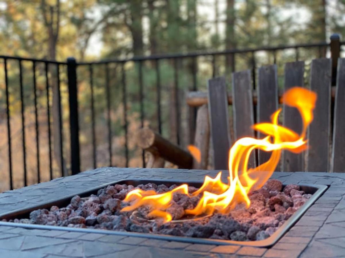 Winter Getaway Spa Fire-Table Close To Slopes ビッグ・ベアー・レイク エクステリア 写真